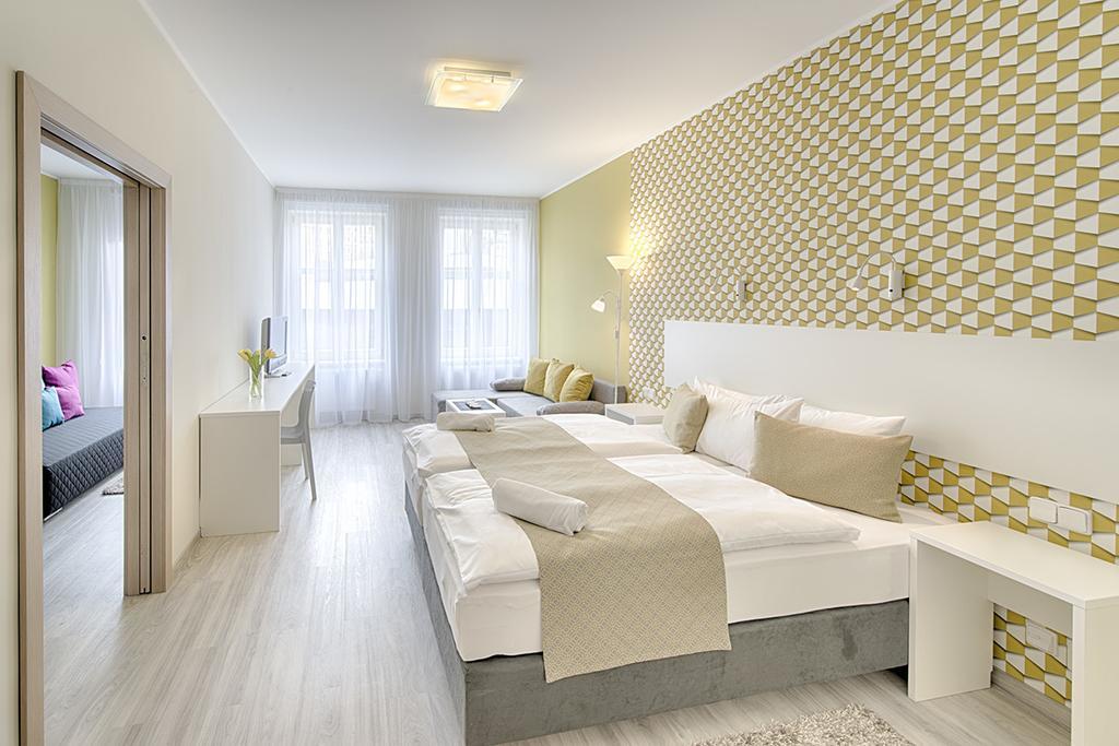 Apartment Promenada 35 Карлові Вари Екстер'єр фото